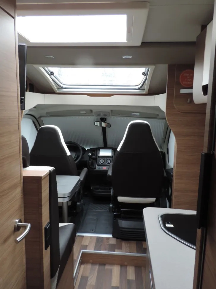 Fahrzeugbild Weinsberg CaraCompact 600 MEG EDITION [PEPPER] #20