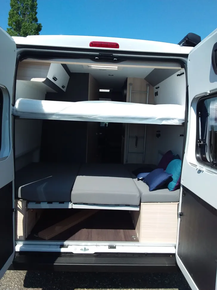 Fahrzeugbild Sun Living V 60 SP Family #7