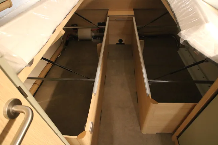 Fahrzeugbild LMC Style 460 E #21