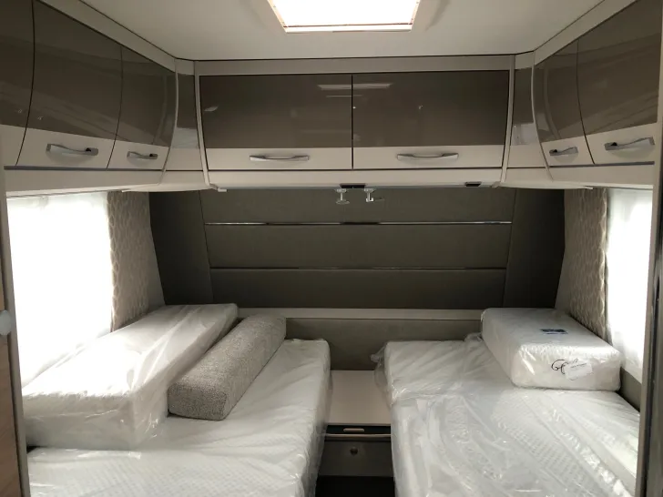 Fahrzeugbild Dethleffs Nomad 490 EST #9