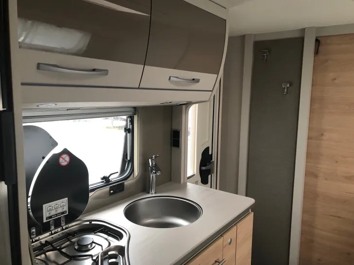 Fahrzeugbild Dethleffs Nomad 490 EST #12