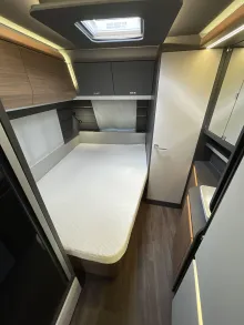 Fahrzeugbild Knaus Azur 500 FU "Abverkaufsstück" mit Tageszul #16