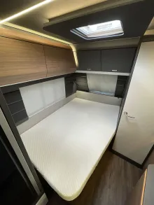 Fahrzeugbild Knaus Azur 500 FU "Abverkaufsstück" mit Tageszul #17