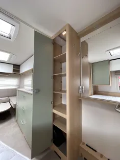 Bild 14 LMC Style 440 D - Abverkauf mit Doppelbett