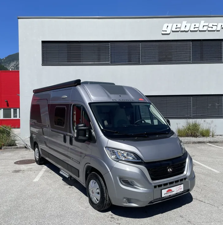 Fahrzeugbild Adria Twin Plus 600 SPB Family - mit Tageszulassung #1