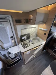 Fahrzeugbild Knaus VAN WAVE 640 MEG Vansation MAN - Mit Hubbett #12