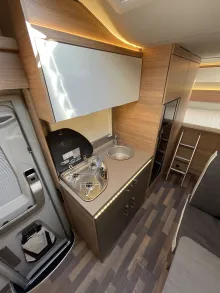 Fahrzeugbild Weinsberg CaraHome 650 DG - Klima, RFK, Navi... #13