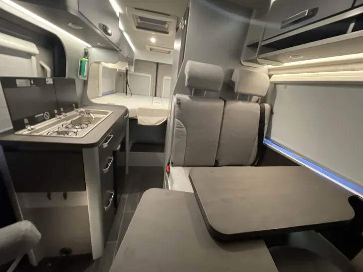 Fahrzeugbild Weinsberg CaraTour 600 ME - Abverkauf mit Einzelbetten #11