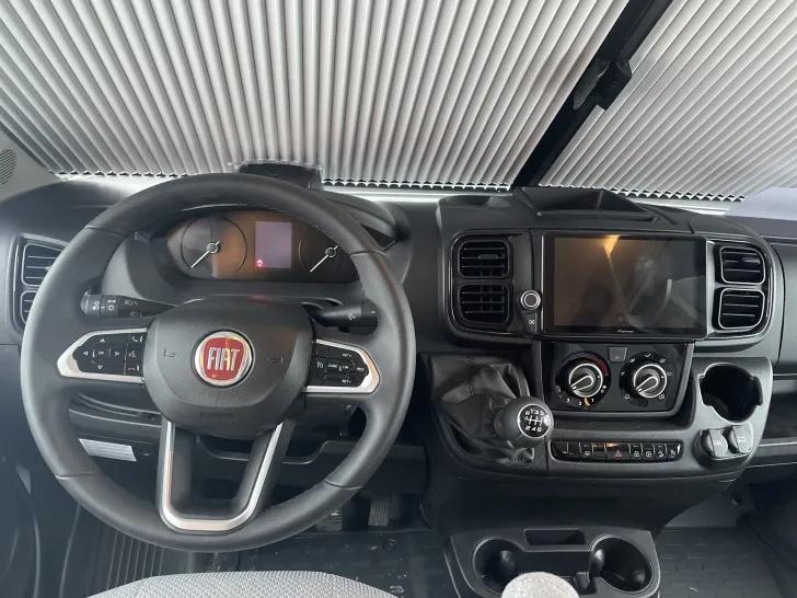 Fahrzeugbild Weinsberg CaraTour 600 ME - Abverkauf mit Einzelbetten #16