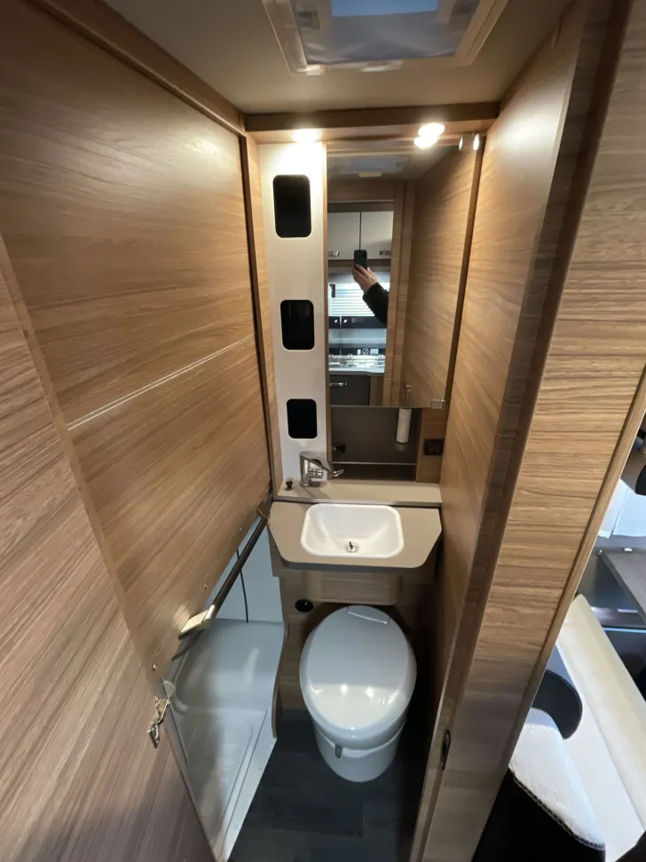 Fahrzeugbild Weinsberg X-CURSION VAN 500 MQ EDITION [PEPPER] - Automatik Getriebe #15