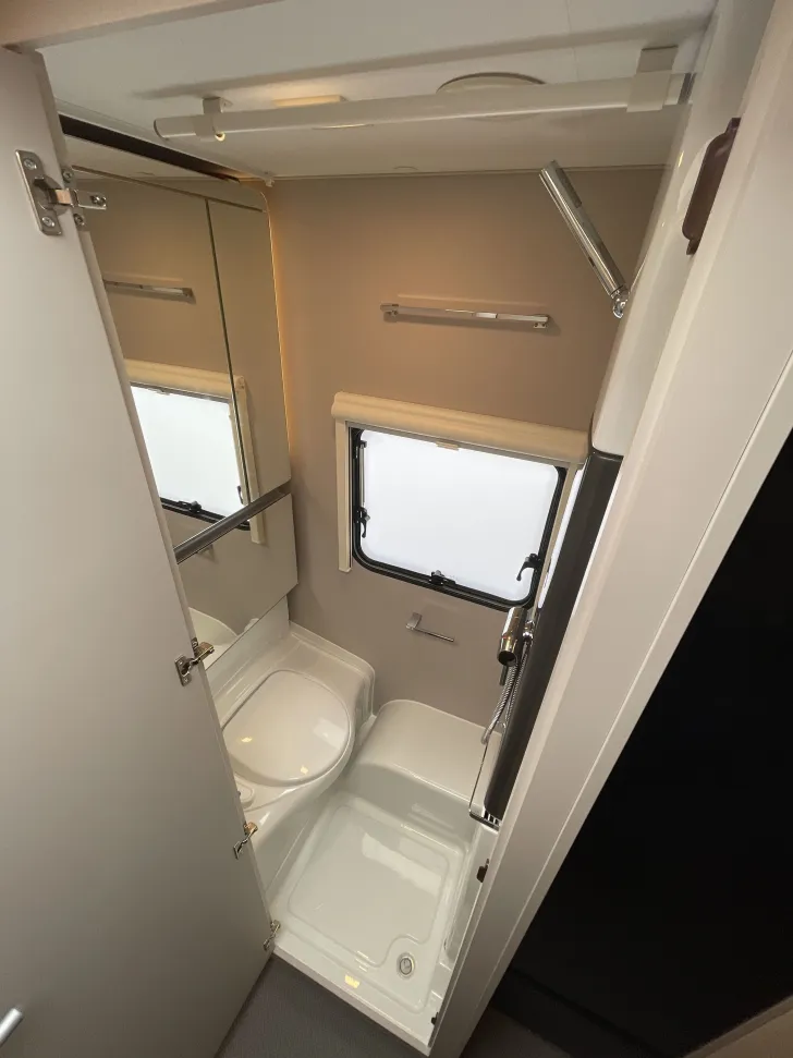 Fahrzeugbild Adria Adora 542 UL #12