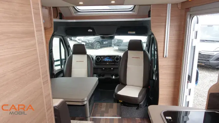 Fahrzeugbild Weinsberg CaraCompact Suite 640 MEG EDITION [PEPPER] Sofort verfügbar #21