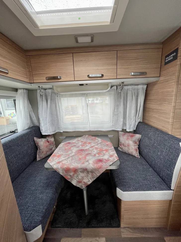 Fahrzeugbild Weinsberg CaraOne 390 QD #6