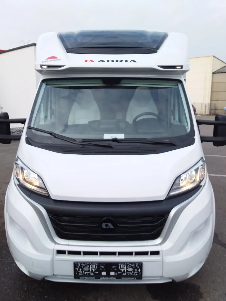 Fahrzeugbild Adria Matrix Axess 650 DL #4