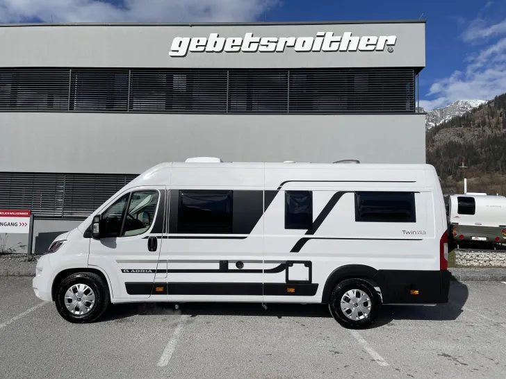 Fahrzeugbild Adria Twin Axess 640 SL #7