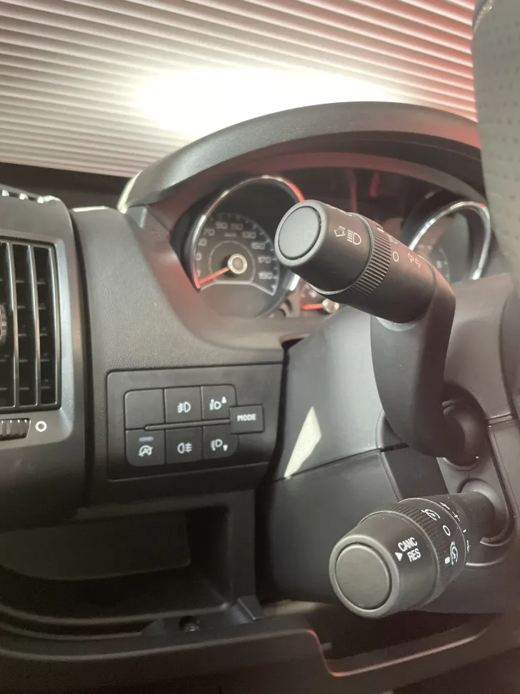 Fahrzeugbild Adria Twin Axess 640 SL #22