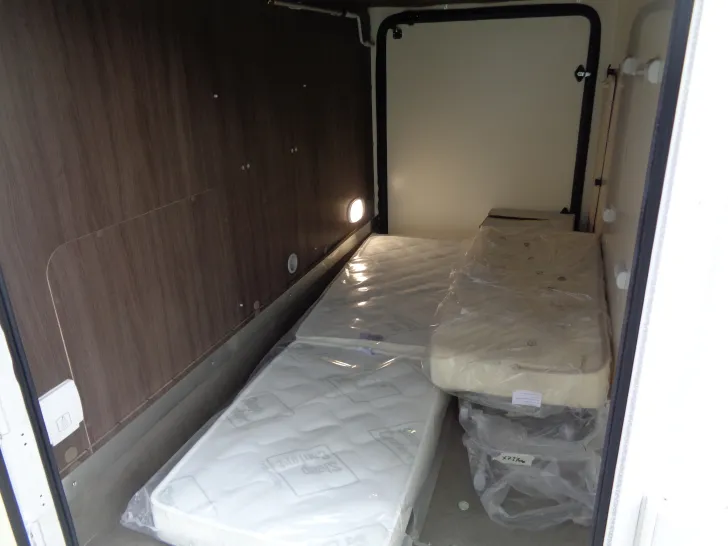 Fahrzeugbild McLouis Mc 4 865 teilintegriert Kat. 2 #10