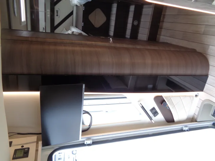 Fahrzeugbild McLouis Mc 4 865 teilintegriert Kat. 2 #20