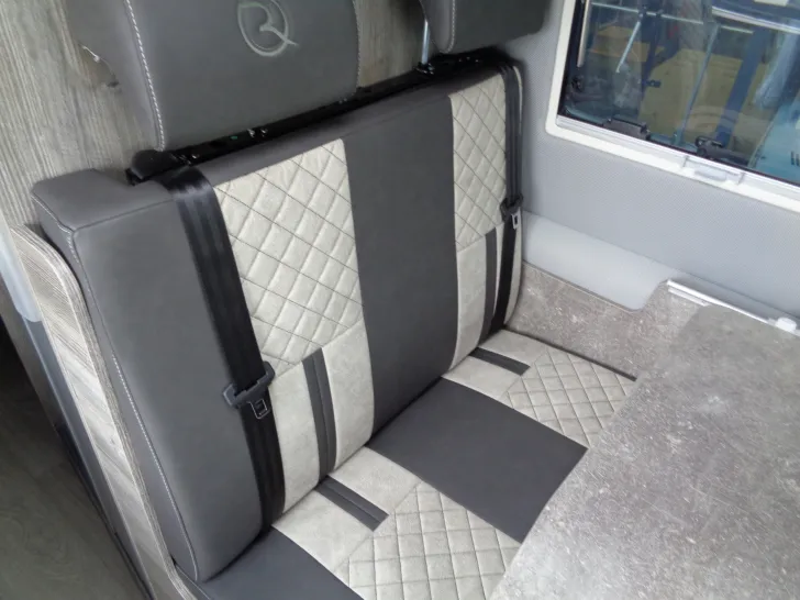 Fahrzeugbild Robeta Kronos Campervan Kat. 3 #13