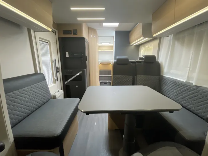 Fahrzeugbild Adria Matrix Axess 670 SL #12