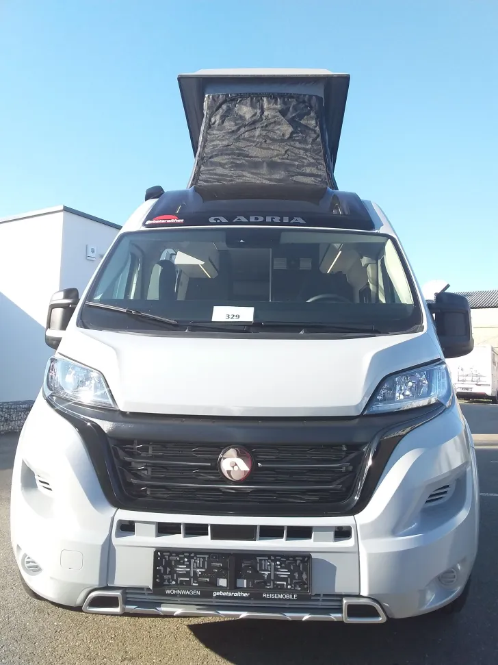 Fahrzeugbild Adria Twin Sports 640 SLB mit Tageszulassung #5