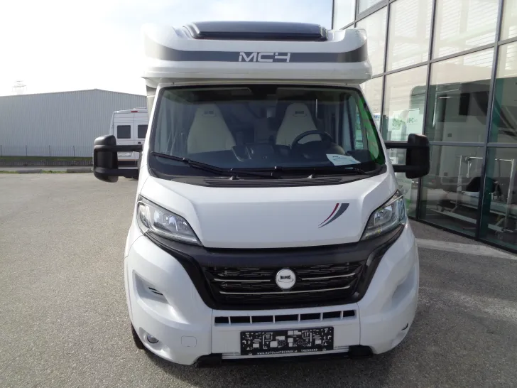 Fahrzeugbild McLouis Mc 4 873 teilintegriert Kat. 2 #4