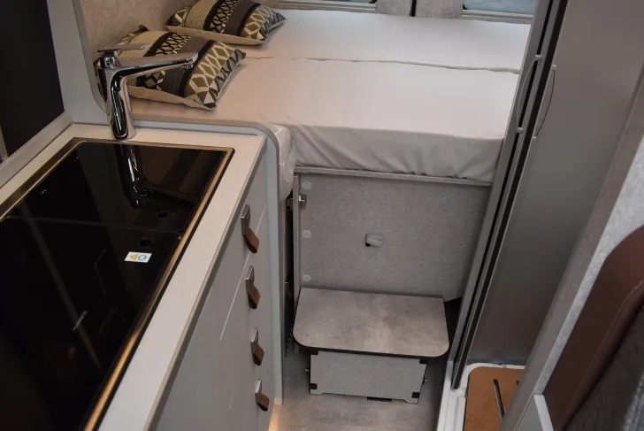 Fahrzeugbild Hymer Camper Van Ayers Rock Dieselhzg., Skyview, 5,41m #15
