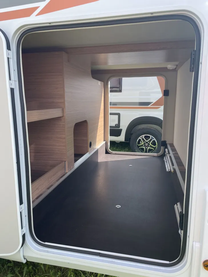 Fahrzeugbild Weinsberg CaraCompact 600 MEG EDITION [PEPPER] #8