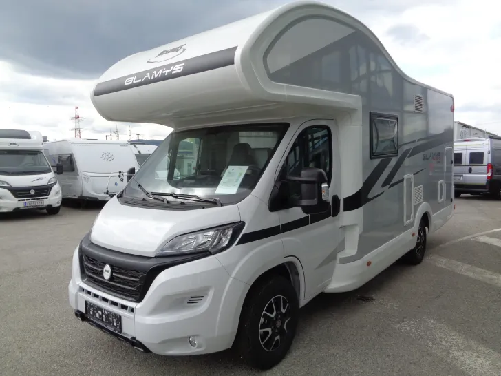 Fahrzeugbild McLouis Glamys 322 Alkoven Kat. 1 #5