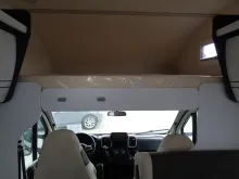 Fahrzeugbild McLouis Glamys 322 Alkoven Kat. 1 #17