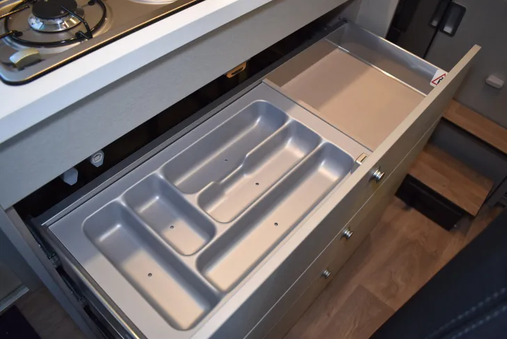 Fahrzeugbild Hymer Free S 600 Schlafdach, Automatik, Navi #34