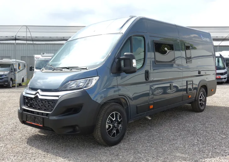 Fahrzeugbild Clever SELECT LINE Runner #11