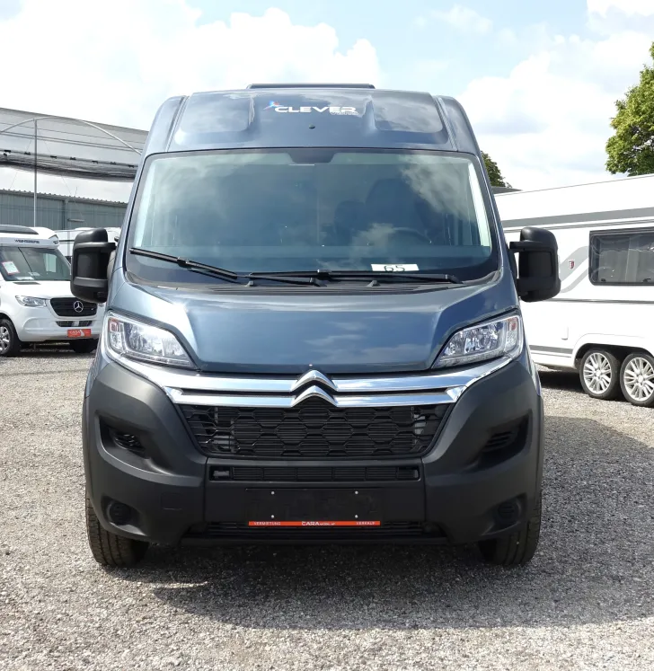 Fahrzeugbild Clever SELECT LINE Runner #12