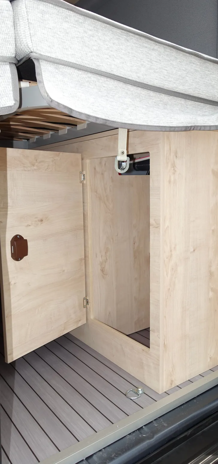 Fahrzeugbild Clever SELECT LINE Runner #25