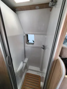 Bild 28 Laika Ecovip 600 mit Tageszulassung - AUTOMATIK