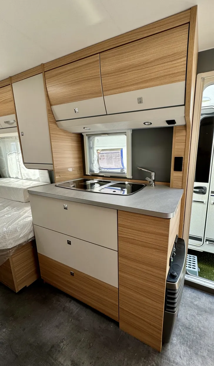 Fahrzeugbild Dethleffs Camper 460 EL #8
