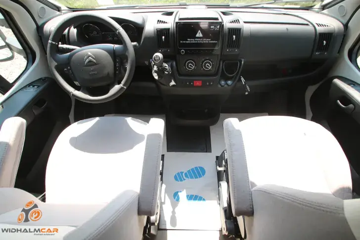 Fahrzeugbild LMC Tourer T 660 G #9