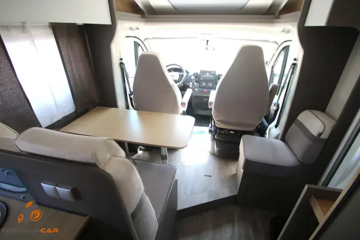 Fahrzeugbild LMC Tourer T 660 G #11