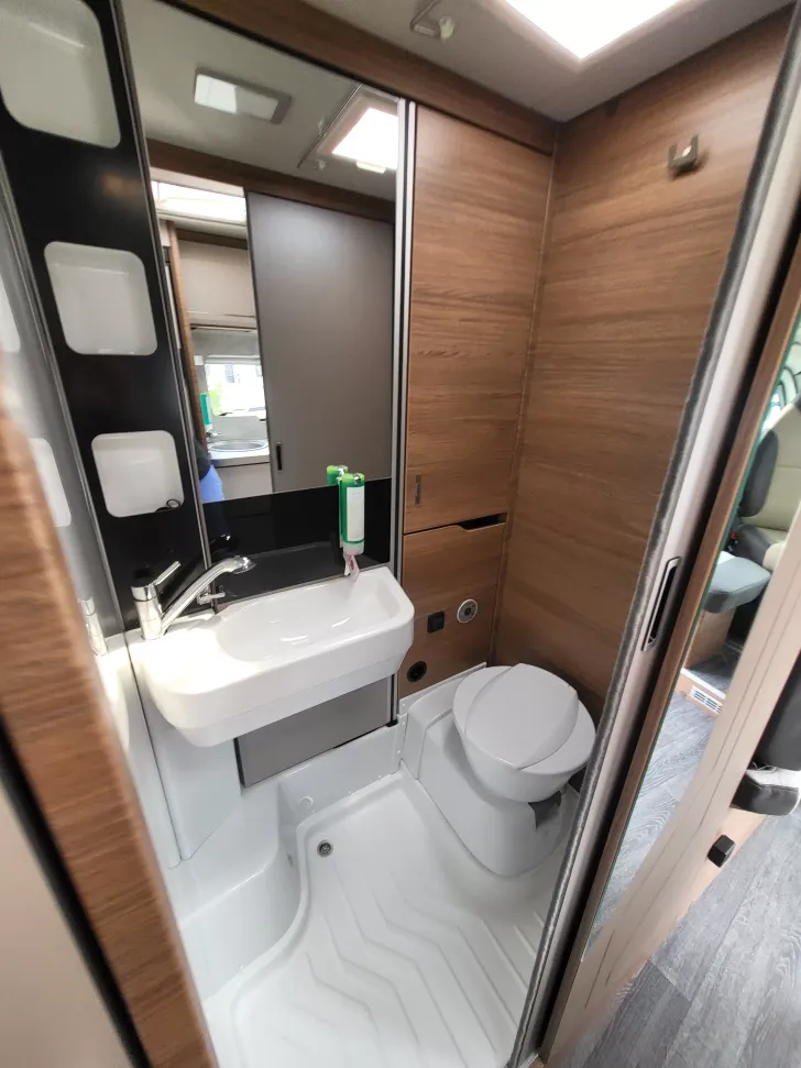 Fahrzeugbild Knaus Van TI 650 MEG VANSATION mit Tageszulassung #24