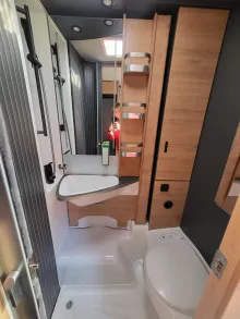 Fahrzeugbild Knaus L!VE TI 650 MEG Platinum Selection Abverkaufspreis! #29