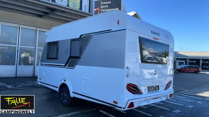 Schräg Hinten Knaus Sport 400 LK ePOWER SELECTION Lager Abverkauf