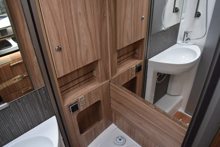 Fahrzeugbild Hymer Exsis-t 474 #21