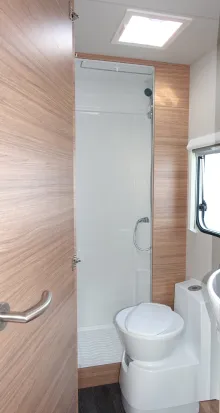 Fahrzeugbild Weinsberg CaraSuite 650 MF Sofort verfügbar #23