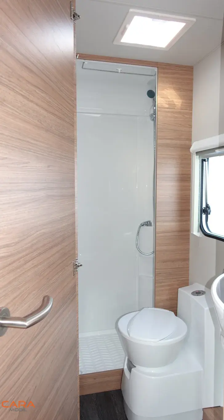 Fahrzeugbild Weinsberg CaraSuite 650 MF Sofort verfügbar #23