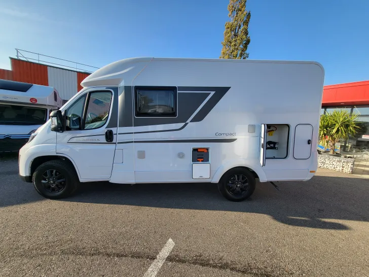 Fahrzeugbild Adria Compact SP #6