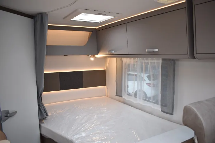 Fahrzeugbild Carado T 135 franz. Bett, 5,94m, E-Heizung #12