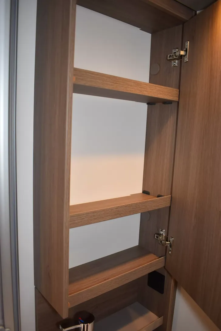 Fahrzeugbild Carado T 135 franz. Bett, 5,94m, E-Heizung #21