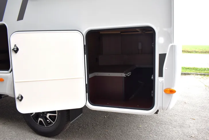 Fahrzeugbild Carado T 135 franz. Bett, 5,94m, E-Heizung #41