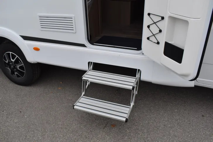 Fahrzeugbild Carado T 135 franz. Bett, 5,94m, E-Heizung #42