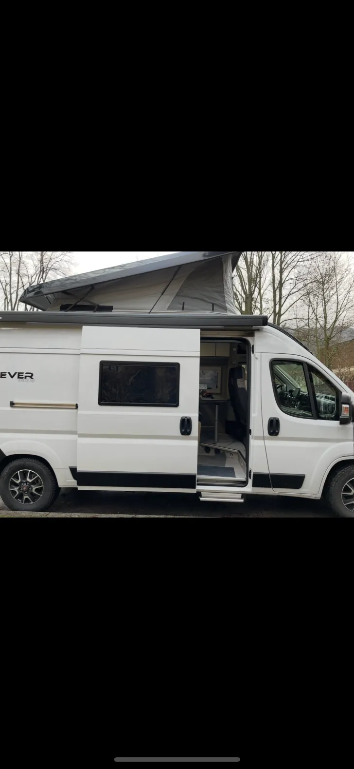 Fahrzeugbild Clever SELECT LINE Celebration 600 #3